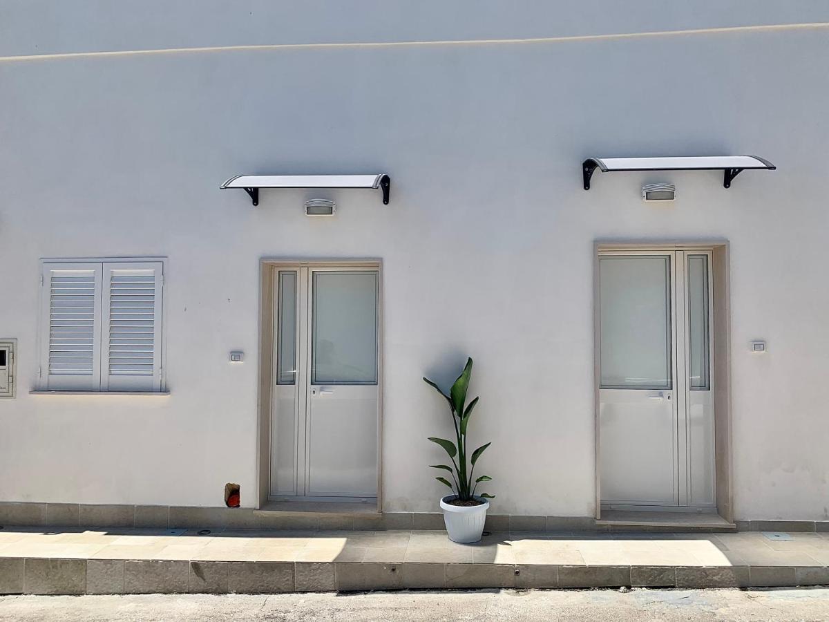 Le Margherite Holiday Home - Campomarino Di Maruggio, Zona Acquadolce Cirenaica Bagian luar foto